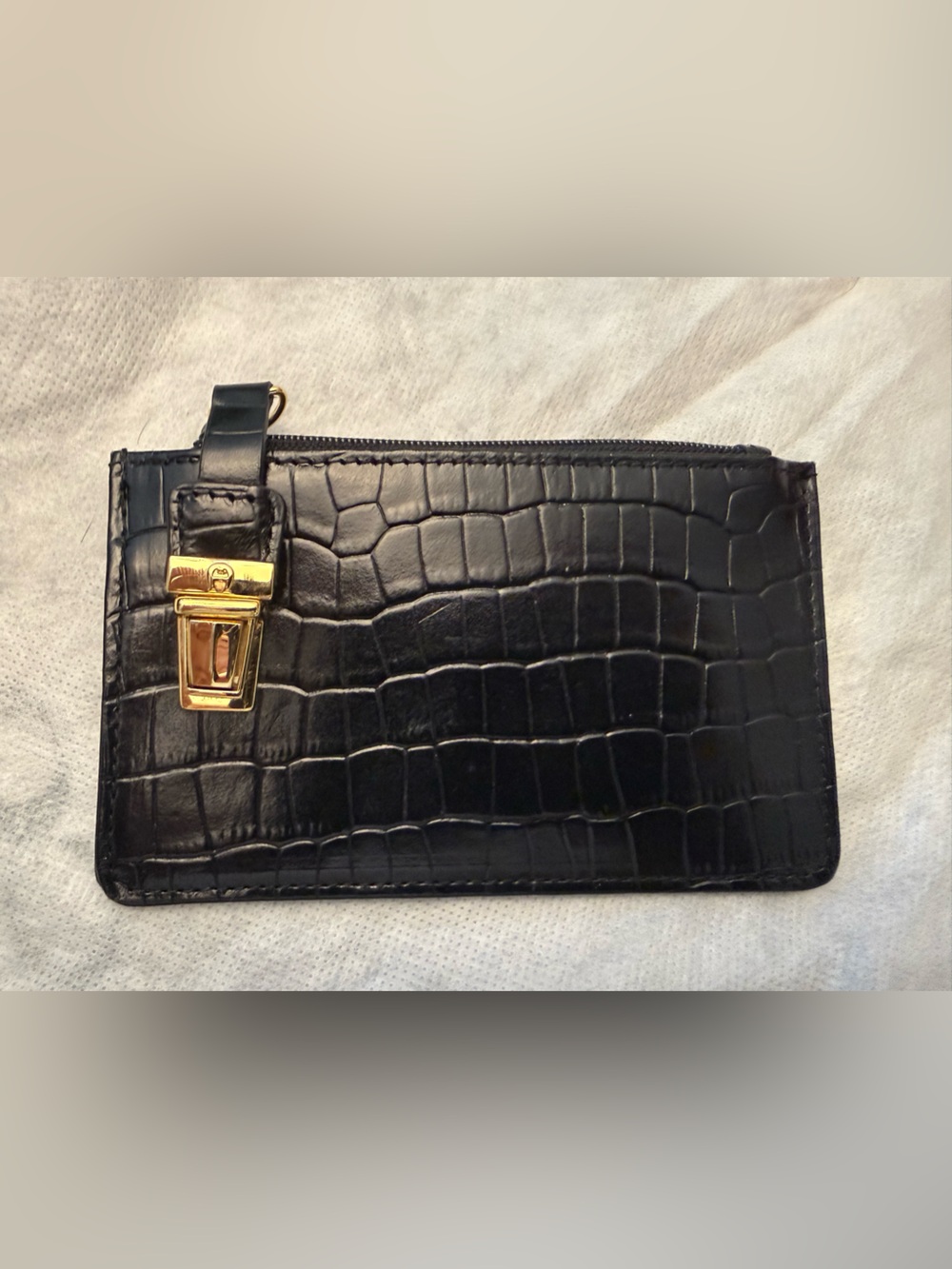 Vintage Etienne Aigner black croc-embossed leather pouch clutch & ID card holder - Picture 8 of 8